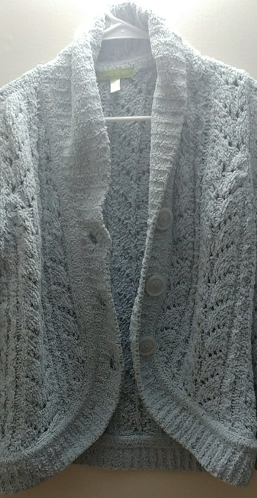 Blue greyish knited sweater